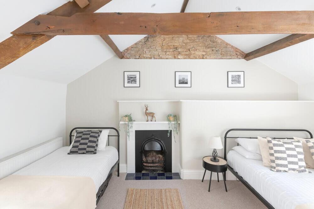 Cotswold Manor House - Country House Retreat With Hot Tub, Ideal For Large Groups Petty France Exterior foto